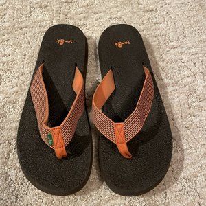 Sanuk Women's 7 Flip Flop